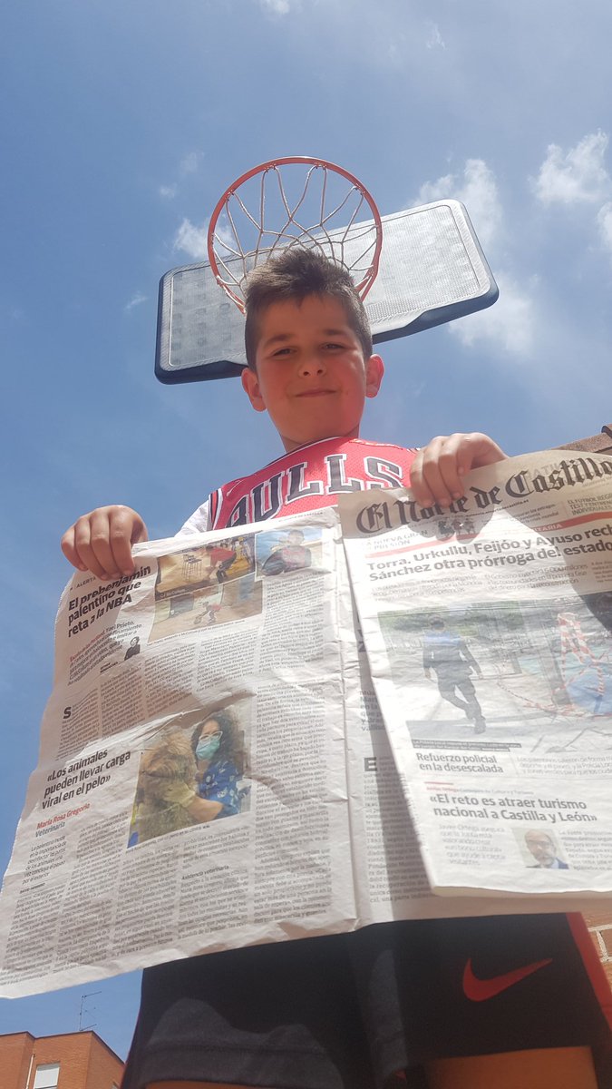 JOTAYAEL's tweet photo. Hi again @CJMcCollum , look what you did with your RT last day, Yael is in the Media https://t.co/qnamlRWk3D 👏👏👏
We are from a small city you were in 3y ago, Palencia (Spain) 😮
I was wondering if you could send me a signed jersey. Thank you very much. Kind regards from Spain https://t.co/sm1BCiR9DW