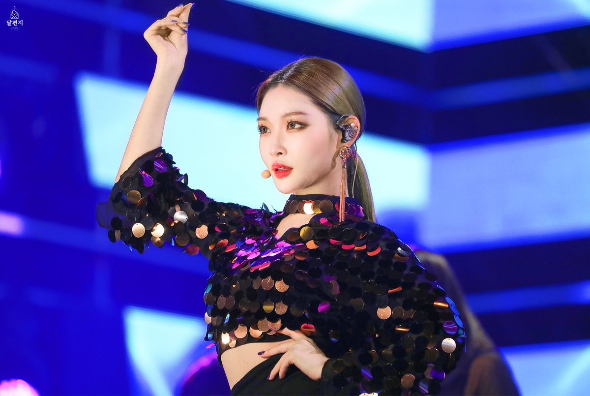 beyoursparkle_'s tweet photo. 191006 인천 슈퍼콘

컵홀더 행사에 쓰였던 사진들은 모두 천천히 올라갑니다! 😉

#청하 #Chungha https://t.co/sGP1buvudC