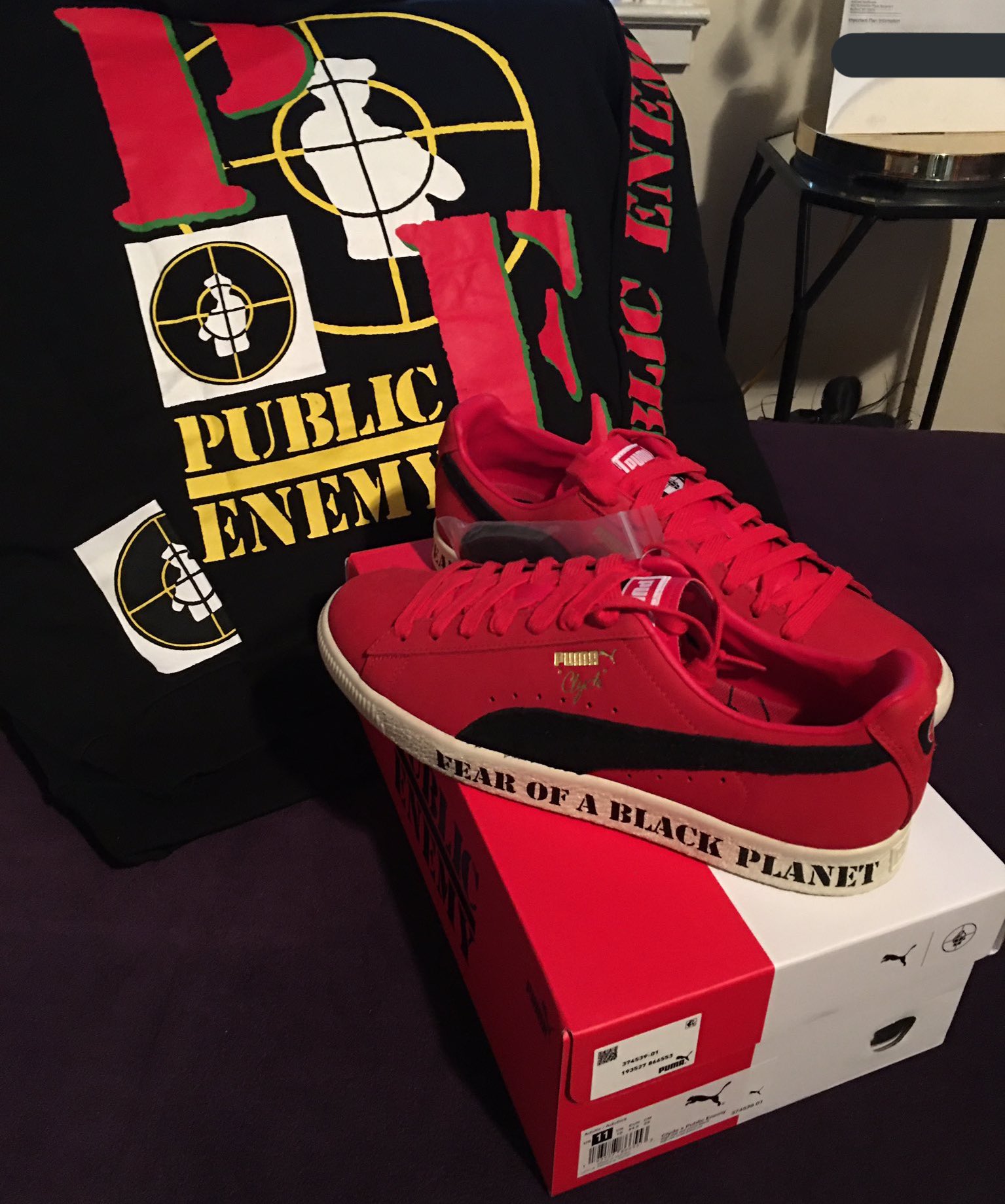 Puma clyde best sale x public enemy
