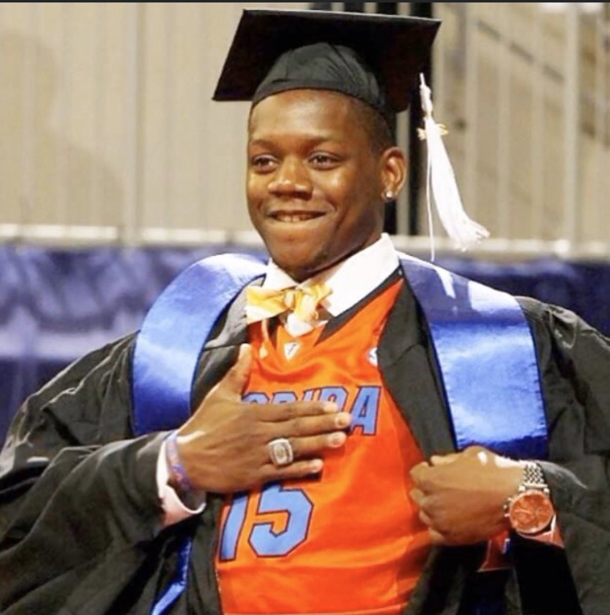 6 years ago today, time flies!
Thankful for the memories...
🙏🏾👨🏾‍🎓🐊🏀
#Classof2014 
#GoGators