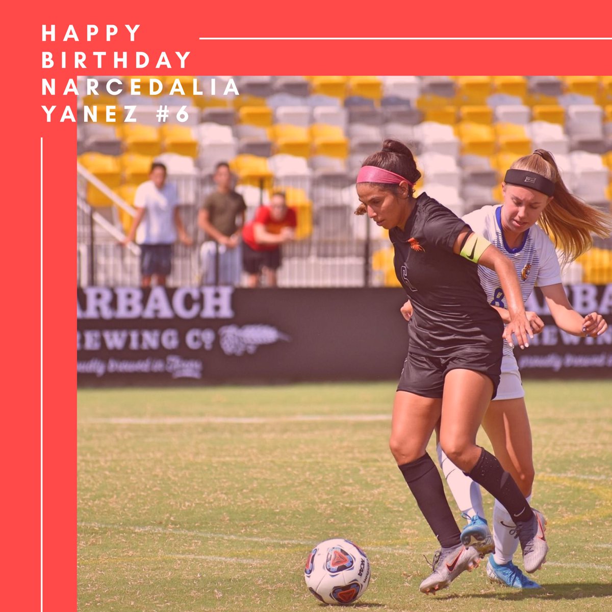 USTWSoccer's tweet image. BIG birthday shoutout to senior and captain Narce Yanez #6 🥳 Happy birthday!! 🎈#USTWS