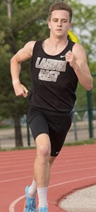 OHSAASports's tweet photo. This Date In #OHSAA History: May 4, 2018 - Liberty Township Lakota East’s Dustin Horter broke the Division I boys 1600-meter run state record with a time of 4:03.40. The record still stands today. (Photo credit Shawn Conlon/@OHMileSplit) https://t.co/odaHXUoV5s