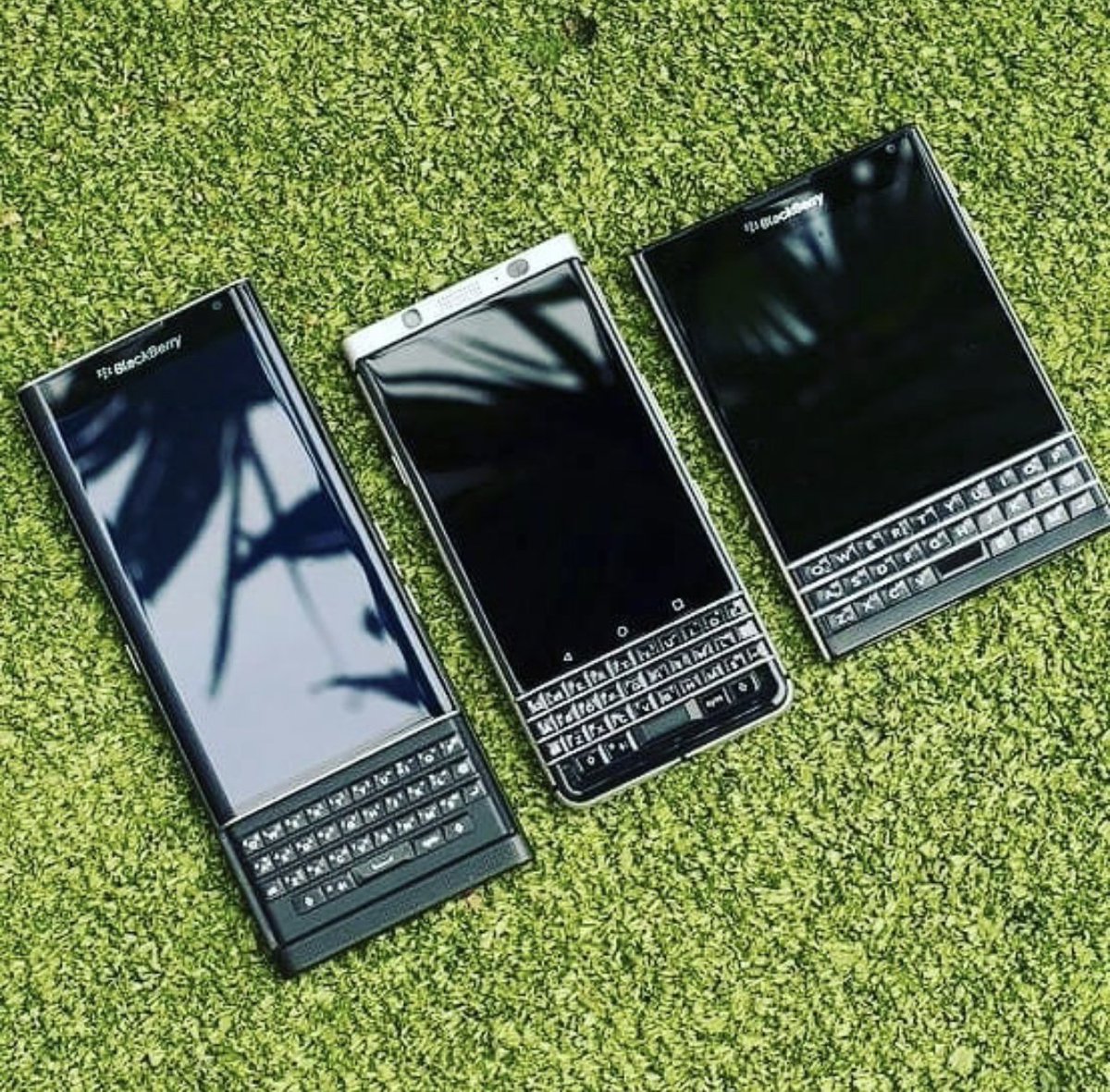 GoTalkUSA's tweet photo. 3 is the magic number. ๐ค๐ค๐ค #blackberry #blackberrycollection #blackberrycollector #blackberrypriv #blackberrykey1 #blackberrypassport https://t.co/YZ1C01Yrh3