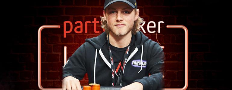 La bataille des héros a eu lieu dimanche sur <a href="/partypoker/">PartyPoker</a> en direct sur #Twitch avec 3️⃣ streamers en finale 📺
Revivez la folle soirée de <a href="/YoHViral/">YoH ViraL</a> <a href="/bparispoker/">bparispoker</a> &amp; <a href="/MattStaplesPKR/">Matthew Staples</a> avec le Replay vidéo de leurs performances à 5 et 6 chiffres 🔥
fr.pokernews.com/news/2020/05/r… #online #poker