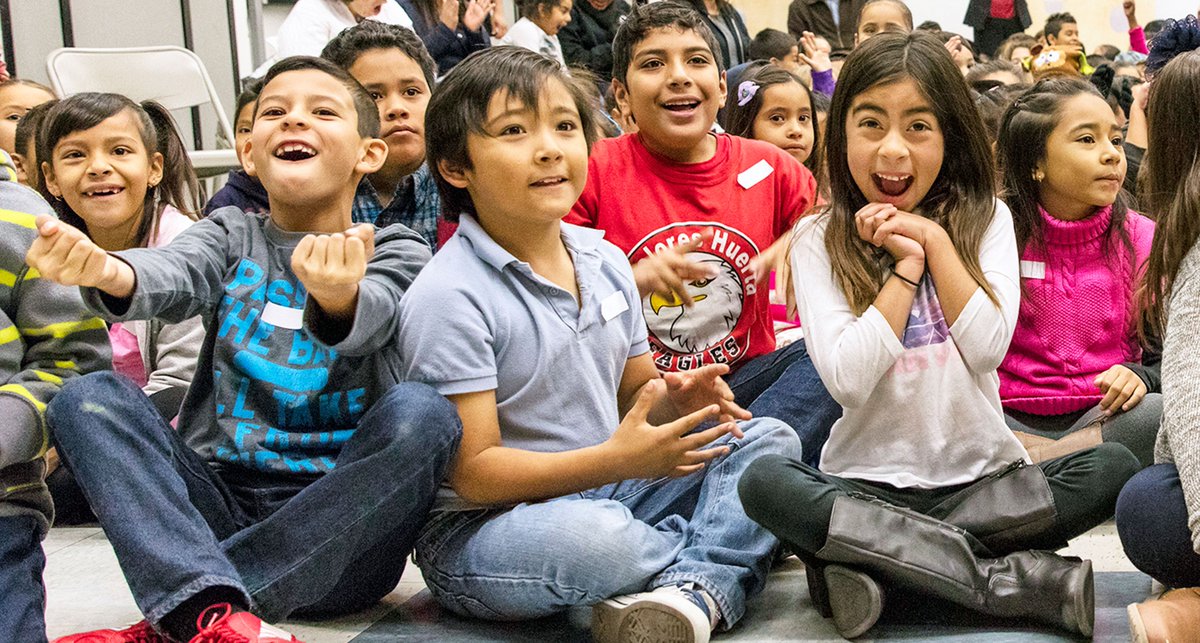 TheToyAssoc's tweet photo. Round of applause to Learning Resources, @ed_insights and @hand2mind who partnered with @KidsInNeed Foundation to support its mission of helping underserved kids learn by donating $350,000 worth of educational toys &amp; resources: https://t.co/UCxY1aav12

#givingback #toyindustry https://t.co/FiAsLpRAKQ