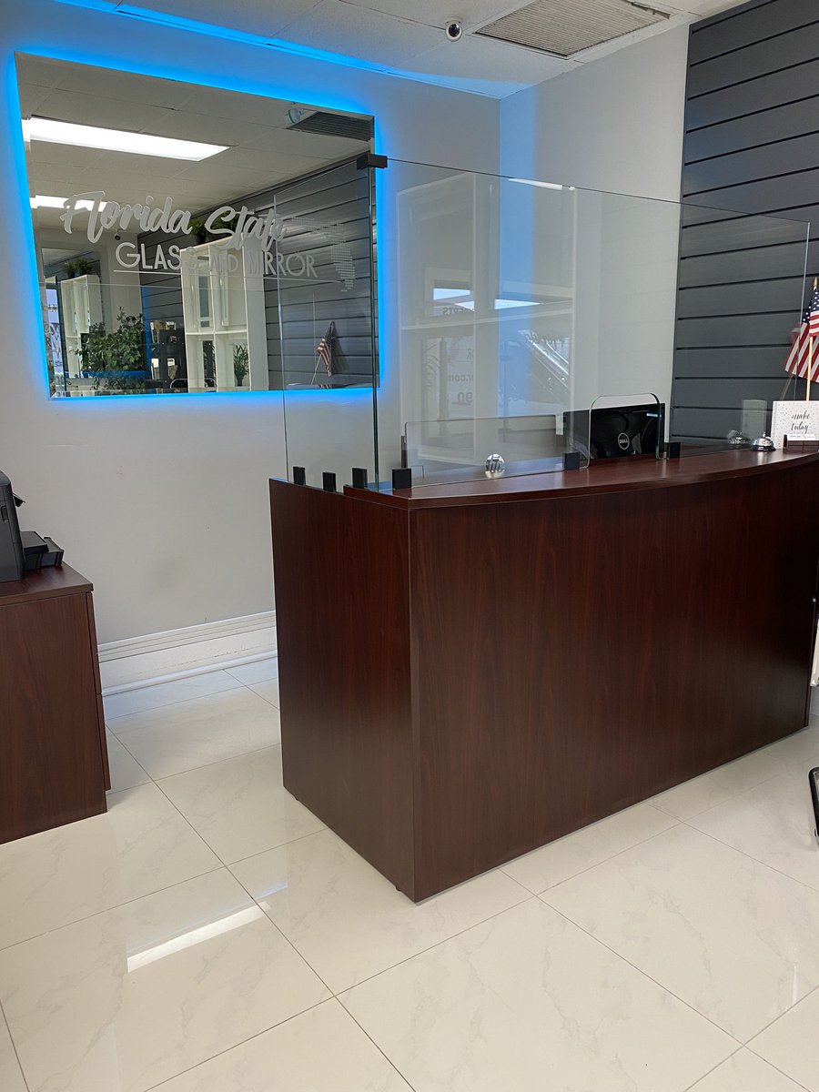 FL_StateGlass's tweet photo. Let us help protect your employees and customers🙌🏼 we do custom Sneeze guards👌🏼 Our showroom is ready😉, please call us 561-9976990 #sneezeguard #officedesk #shield #shields #covid19 #protectyouremployees #glass #glazier #contractors #designers #glassshield #acrylicshield https://t.co/U7csTY6EyK