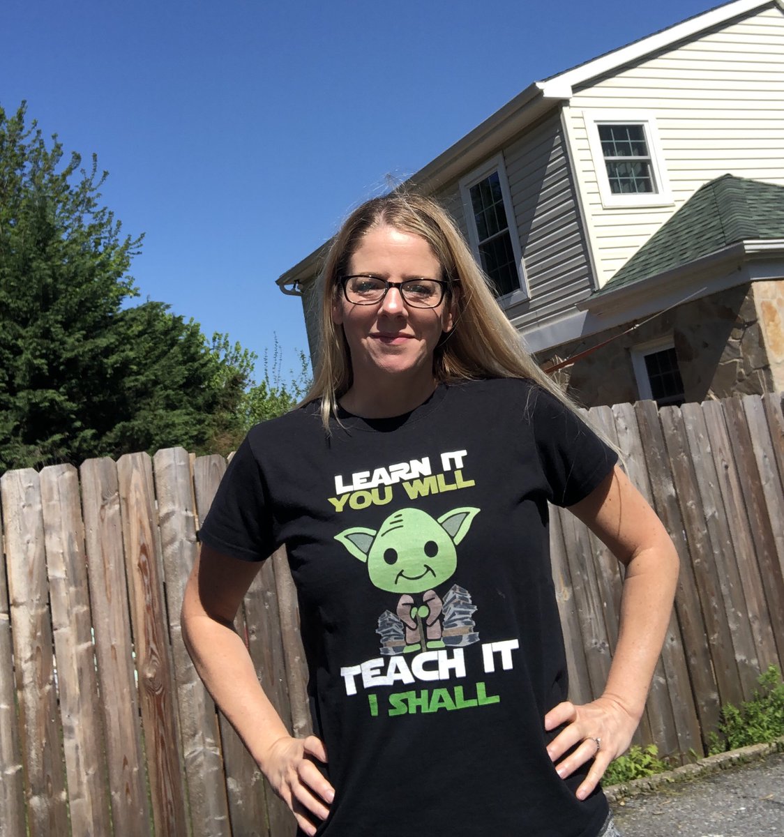 MsAmyKelly1's tweet photo. Happy Star Wars Day! May the FOURTH be with you! @hcpss_gces #gcesfamily https://t.co/OtBiakTd7n