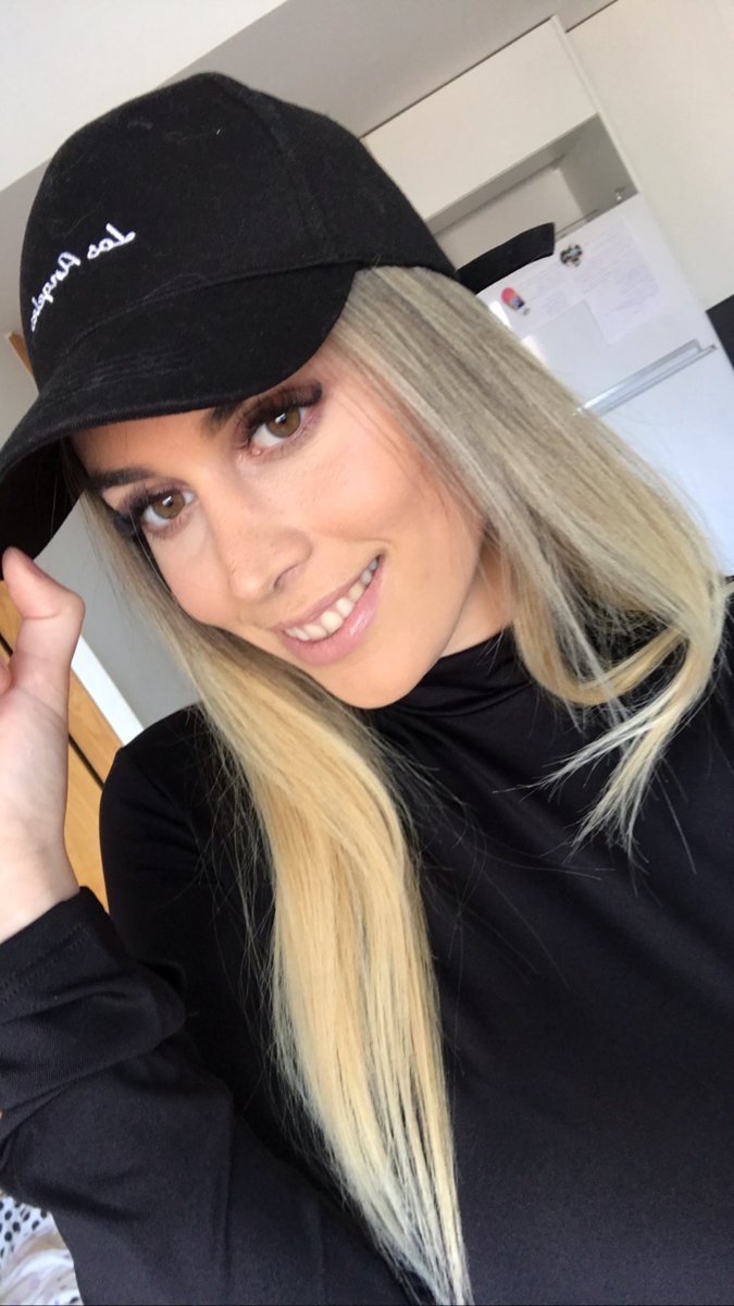 Paola (@paolamgil7) on Twitter photo 