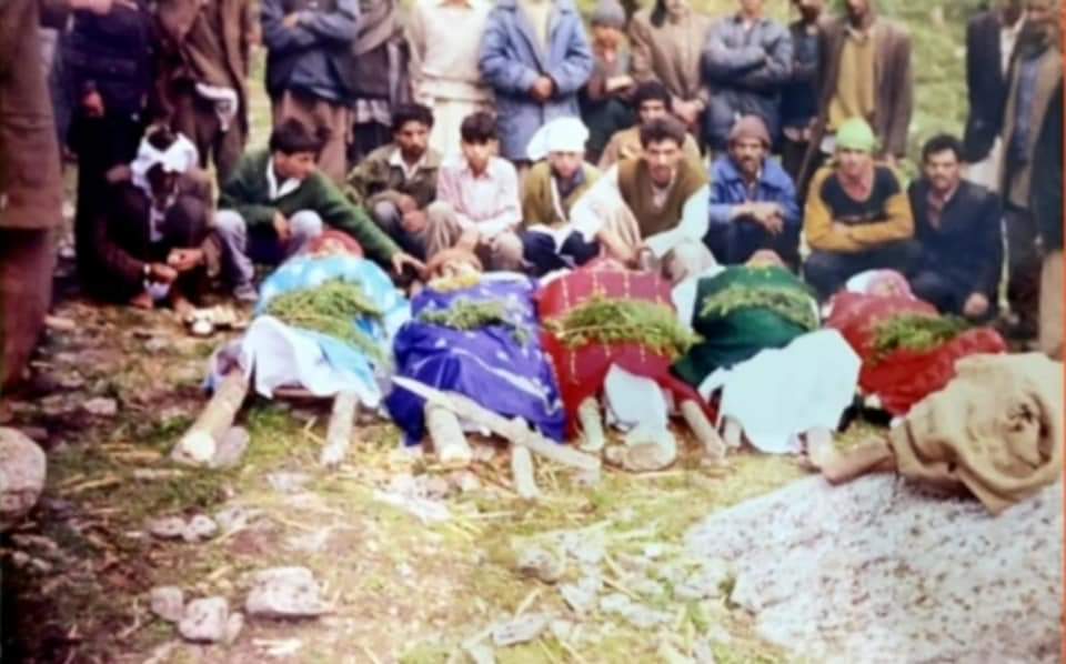 HSharma1107's tweet photo. Black day in the history of district Doda. 
 On 4 May 1998 ,9 Hindus were killed by the jihadi militants in the Dessa village of doda district.
Tributes to the martyrs. 🙏🙏
आपके लहू का वह एक एक कतरा इंकलाब लाएगा @danishwazir_ @RSSorg @akash_manhas @DograWanderer @AnishParihar_ https://t.co/2cAChUilTo