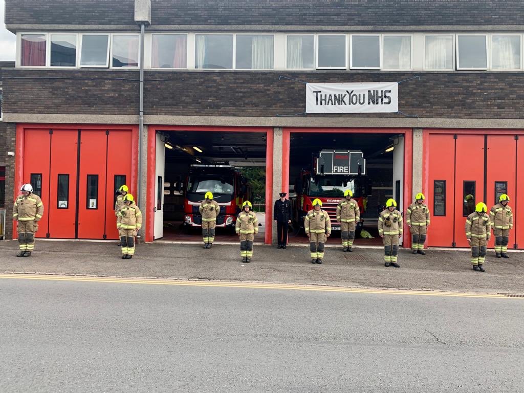Today Red watch paid their respects by observing a minutes silence on  #FirefightersMemorialDay