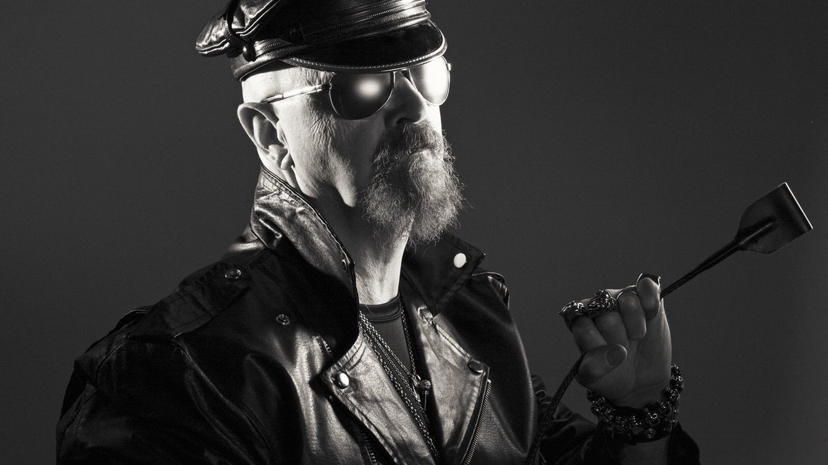newman_rosita's tweet photo. #NowPlaying • Immortal Sin • by Rob Halford, Fight • https://t.co/tErDdiUosi • #RobHalford • #FightBand • #MetalGod • Album: War Of Words (1993) Support The Arts 🎶🖤🎶 https://t.co/mUhwWTkPuo