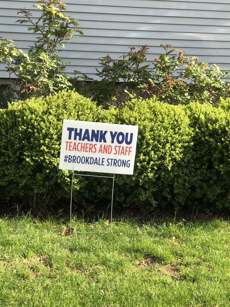 maurmull's tweet photo. Such a nice surprise for Teacher Appreciation Week. Thank you @BrookPrincipal &amp; helpers @DonnaMinneci, @laurie_venezia   I miss you all. https://t.co/hfgRABye6p