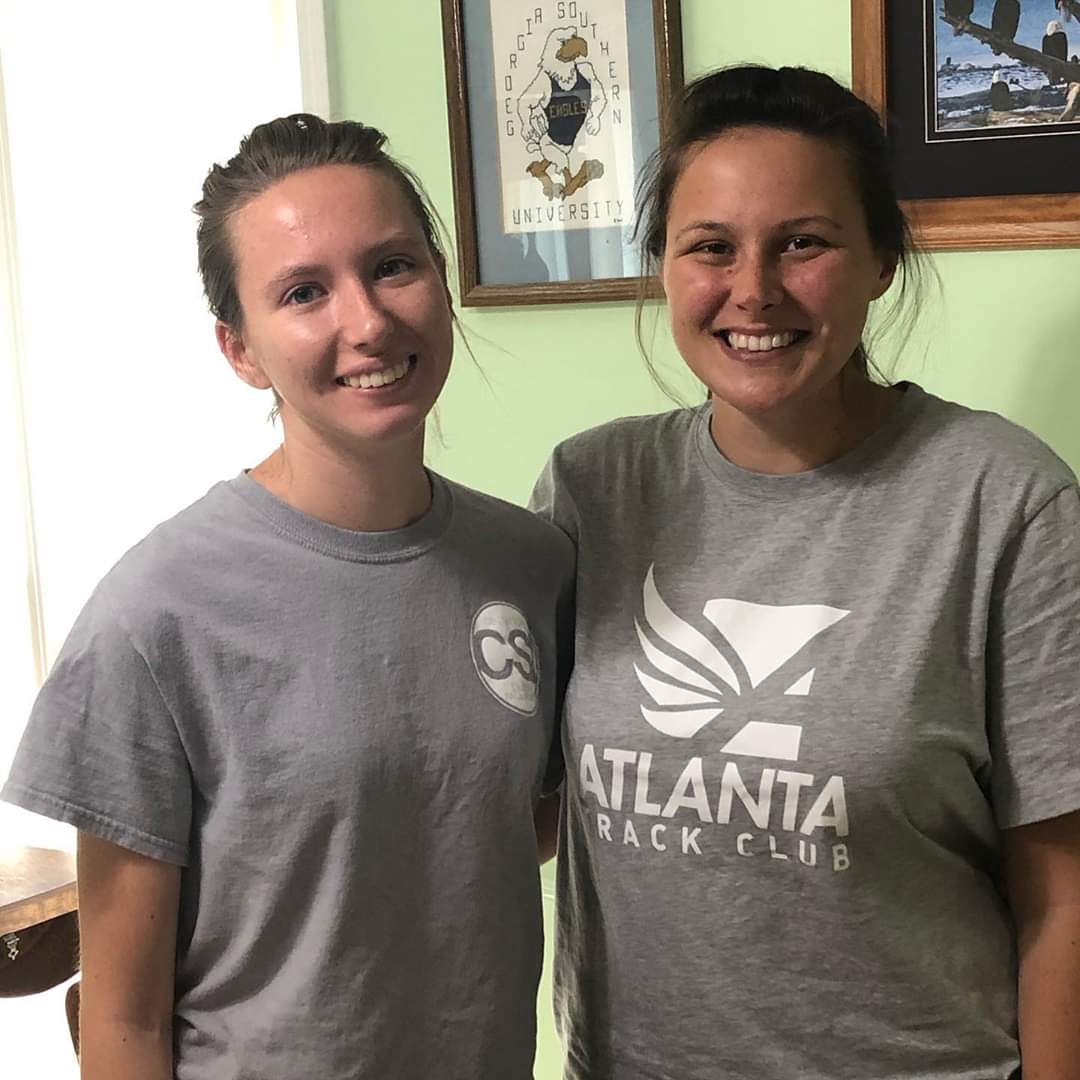 brooke_avera's tweet photo. Today for #PanthersAppWeek I am repping @UnivWestGa... but rather than get out a shirt and wear it I found the last pic I have of me and my sister who should be walking across their stage Thursday. @LHHS_PBIS #PantherPrideNeverDies #TheRealLangston https://t.co/O7NTxl5DWw