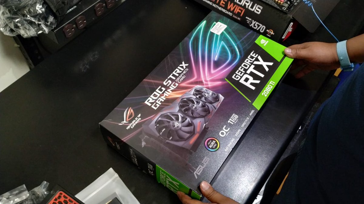 ProfesorOakGT's tweet photo. @Fercho______ @Bam_Alexei https://t.co/CKZ5XAAdZy