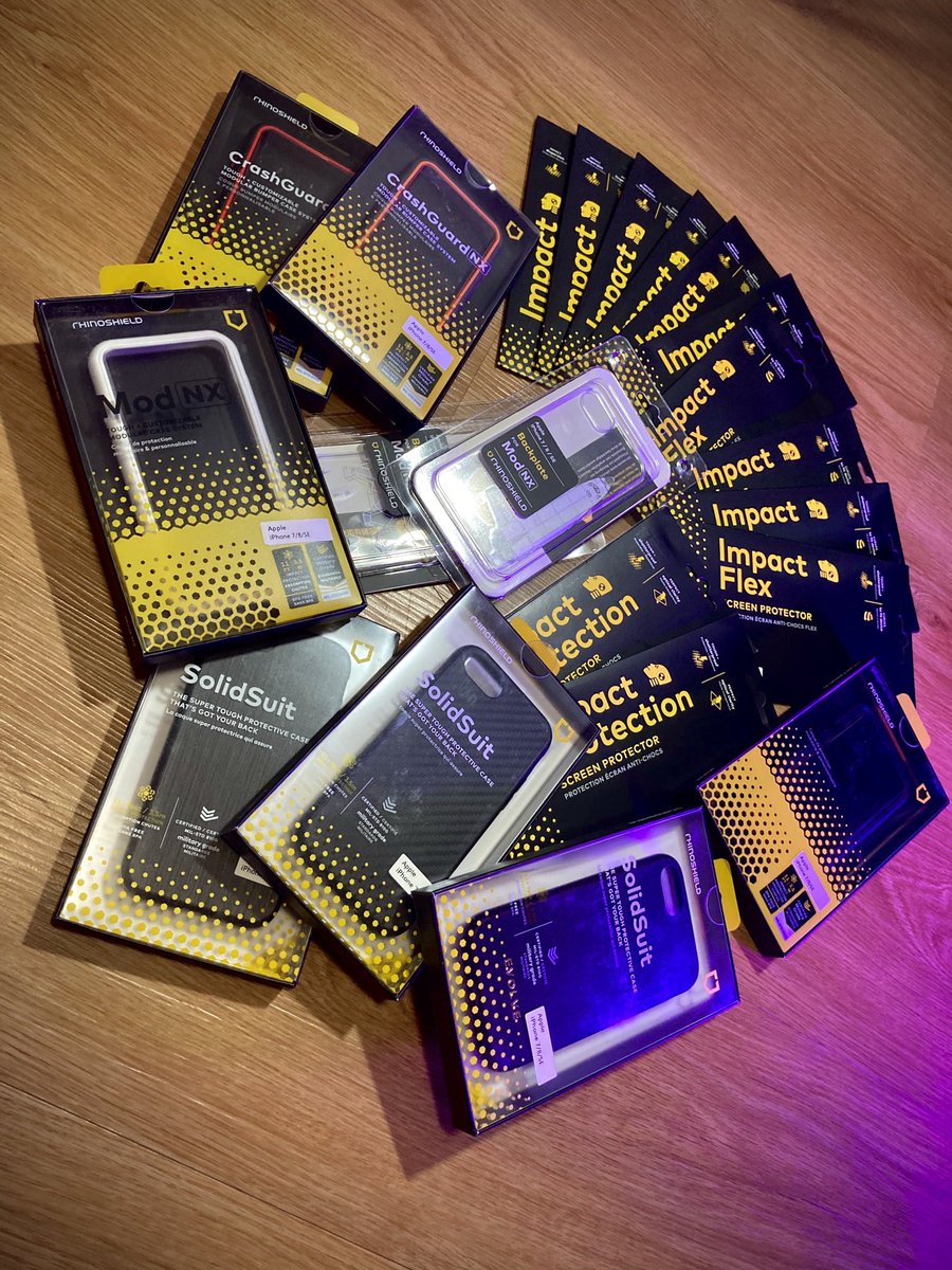 DanielsinD's tweet photo. Got some goodies for the #iphonese and #galaxys20 from @GetRhinoShield 👏 https://t.co/PKmZ3t8pFe