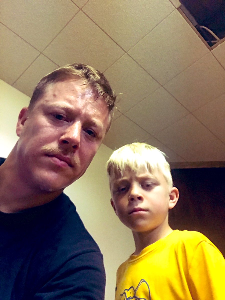 jwiedeman11's tweet photo. Little man got some GREAT work in today and is barely sweating!  #stud #burpeecamp #jumphigh #dadsweat #mondaymorning https://t.co/P7xfwunauC