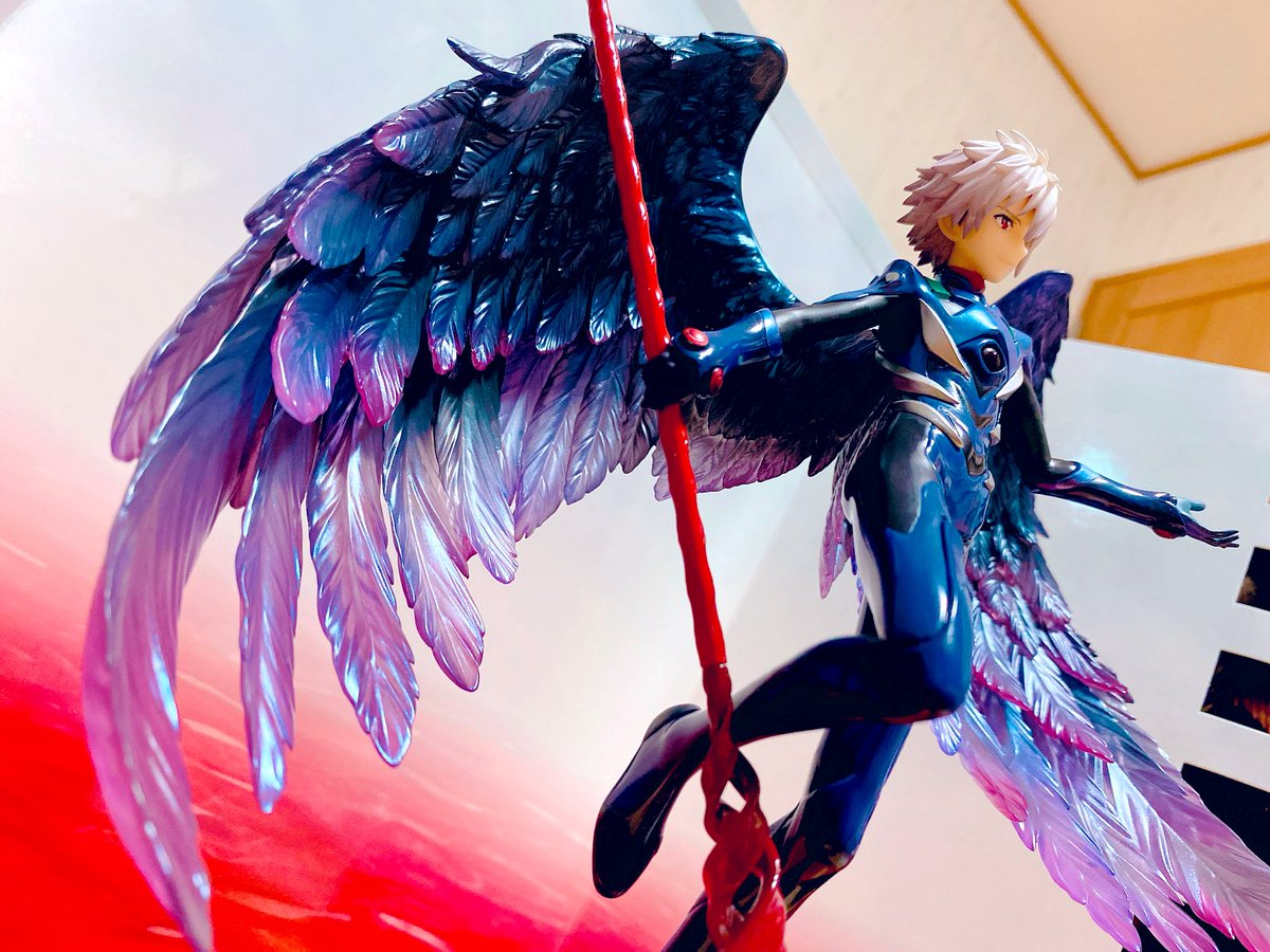 二羽からす En Twitter メガハウスさんの渚カヲルくんフィギュア 羽すっっっごいです ずっと見てられる 買うべき
