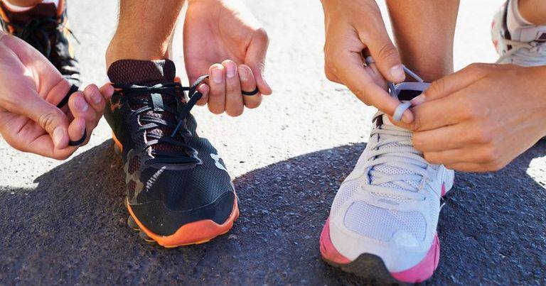 #RunningTips -- Test run the shoes and the socks you'll wear int he marathon. This will determine whether you’re likely to develop blisters or get sore feet–before it’s too late. [Via <a href="/runnersworld/">Runner's World</a>: bit.ly/2Xt95XP]