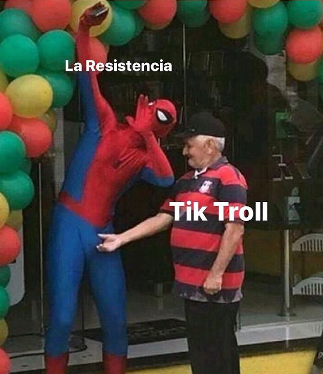 tiktrollpodcast's tweet photo. Si sales a hacer deporte recuerda mantener la distancia y no hacerte un selfie con tu colega #podcast #humor😂  #memes #cabronazi #yointerneto #repost #humorespañol
#podcasting #youtubechannel #twitchstream #streamer #youtube #twitch https://t.co/hrXP16N33U