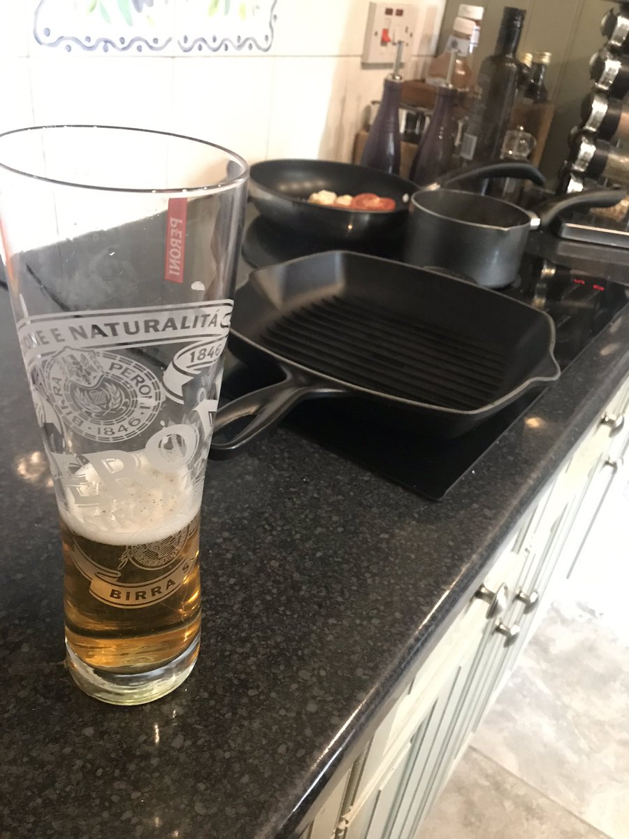 AndyB_Design's tweet image. Couldn’t get to @MillerandCarter for our #weddinganniversary so had a go ourselves. It was OK but I think a lettuce wedge is the limit of my ability! Hope to be back soon. #steak