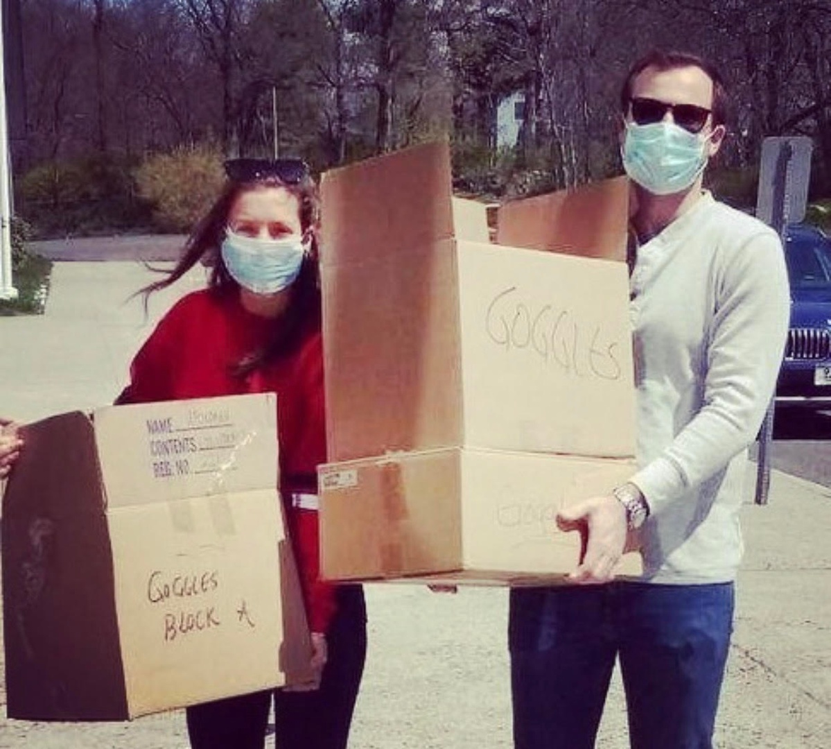 Diobpt's tweet photo. .@TCHSCrusaders recently donated four cases of goggles used in their labs to "Spare A Mask, Save A Life," for the use of coronavirus first-responders! @CathSchoolsDOB https://t.co/JQQkQmwXYu