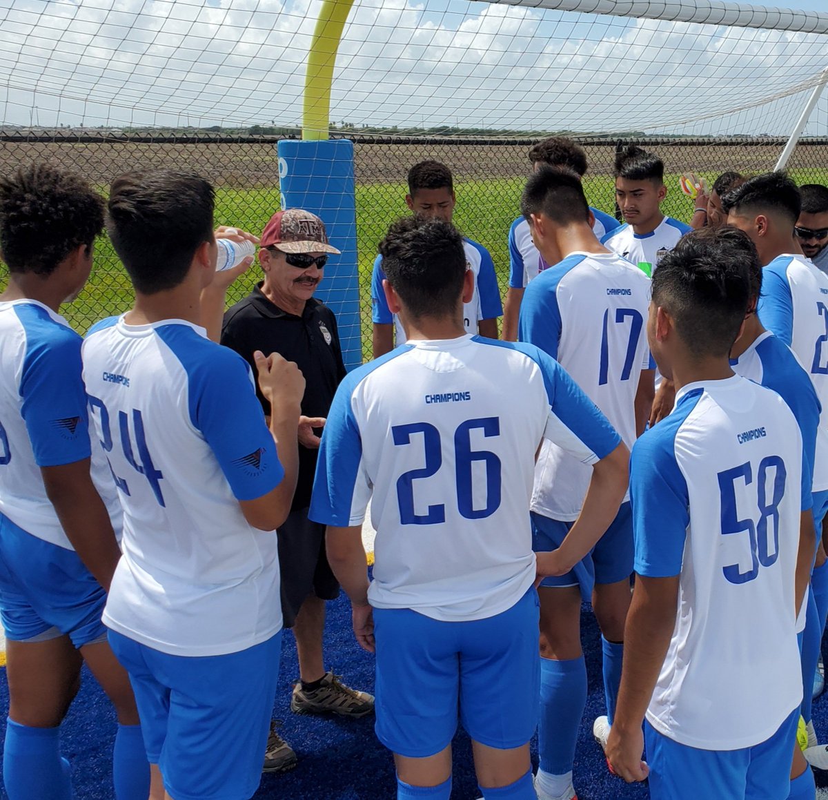 MayorEdGarza's tweet photo. R.I.P 1956-2020 USLA Coach Richard Longfellow.  
Thank you for sharing your passion for soccer and lessons in life with our youth.  Your legacy will live on in the hearts of the many lives you touched. https://t.co/PHie4os0KH