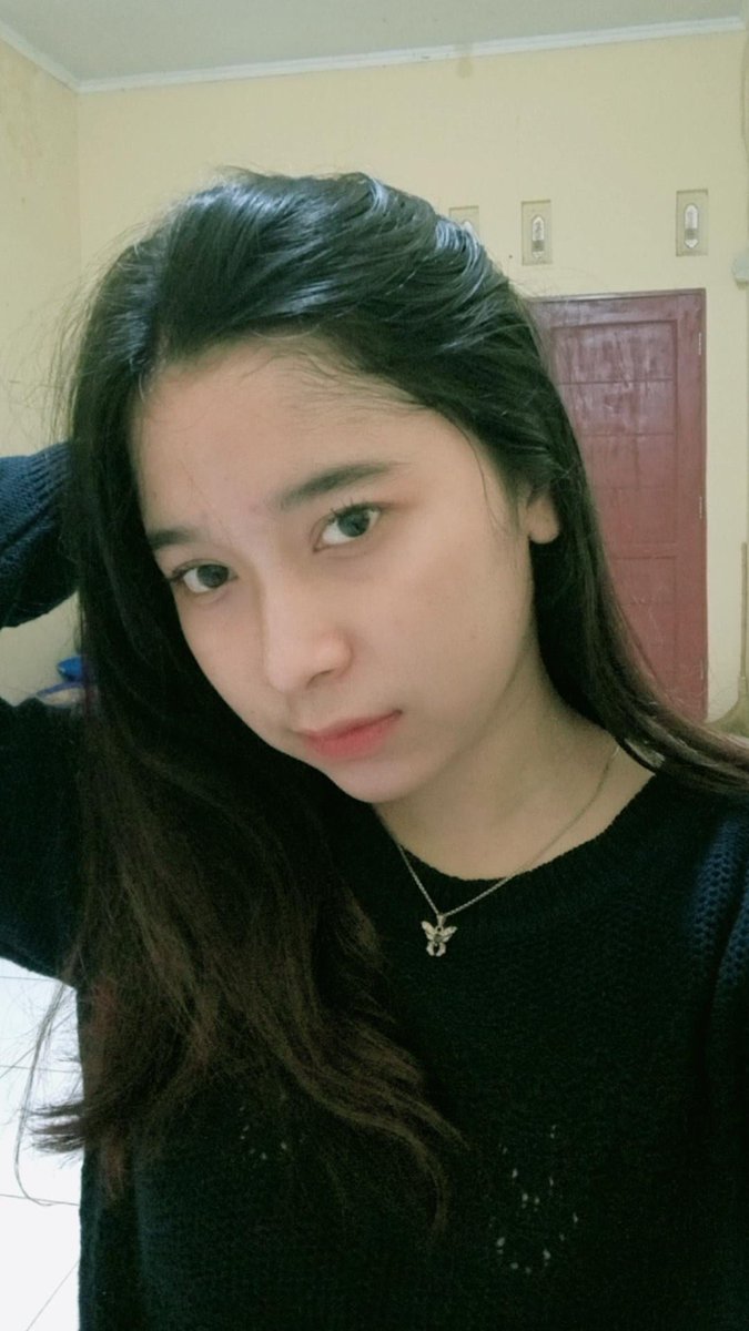 Amaymegaf's tweet photo. Dari yg awalnya pgn bb 50 aja susah skrg alhamdulillah 54😂✨ https://t.co/uT1T2RxRvC