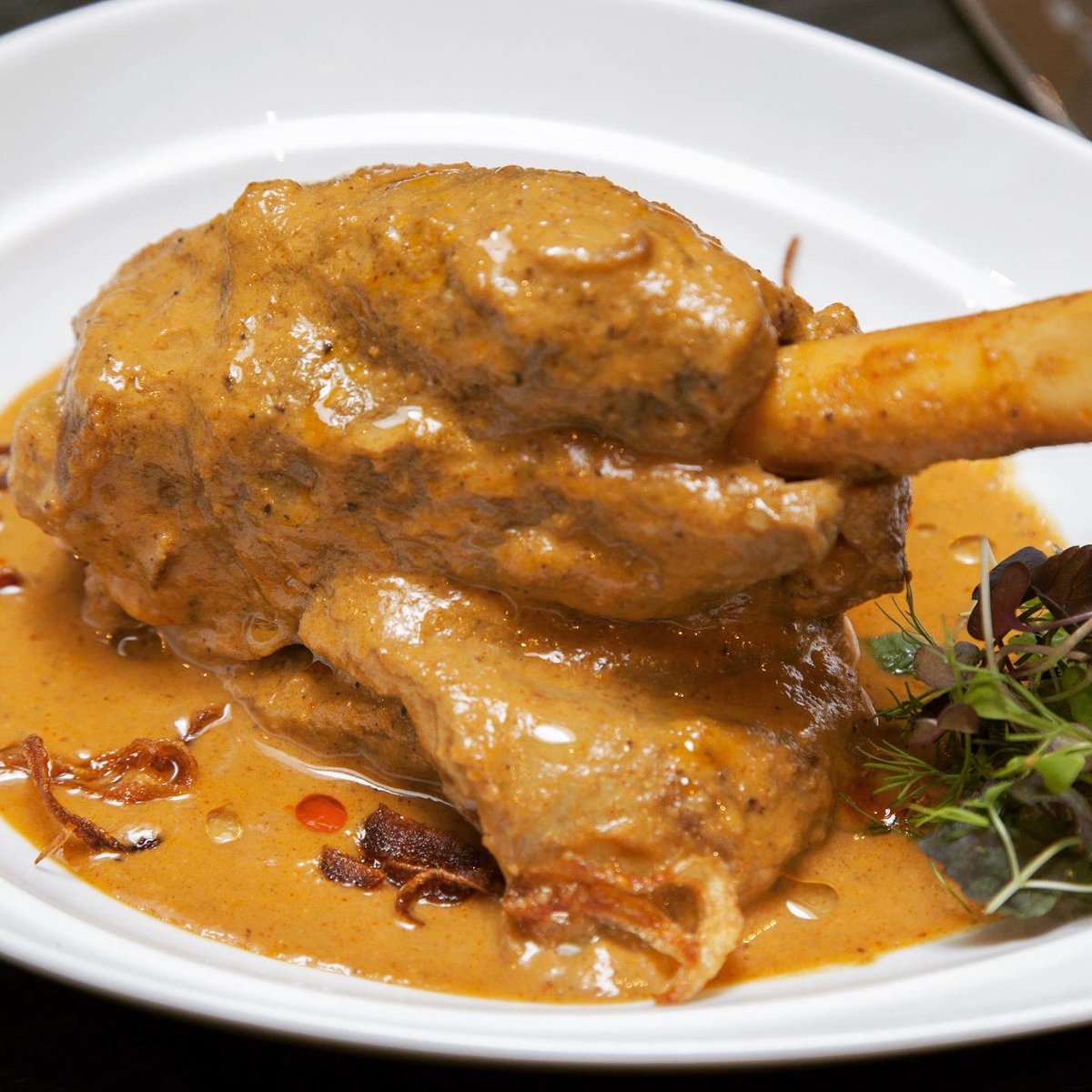 GT_Road's tweet image. Before we make our announcement, we would like to give you the #recipe for one of our most #popular dishes... the Hyderabadi #Royal #LambShank.

Want to try this beautiful #dish from our very own @ChefDayashankar ? Don’t  forget to post your pics and tag us! #Cooking #Lockdown