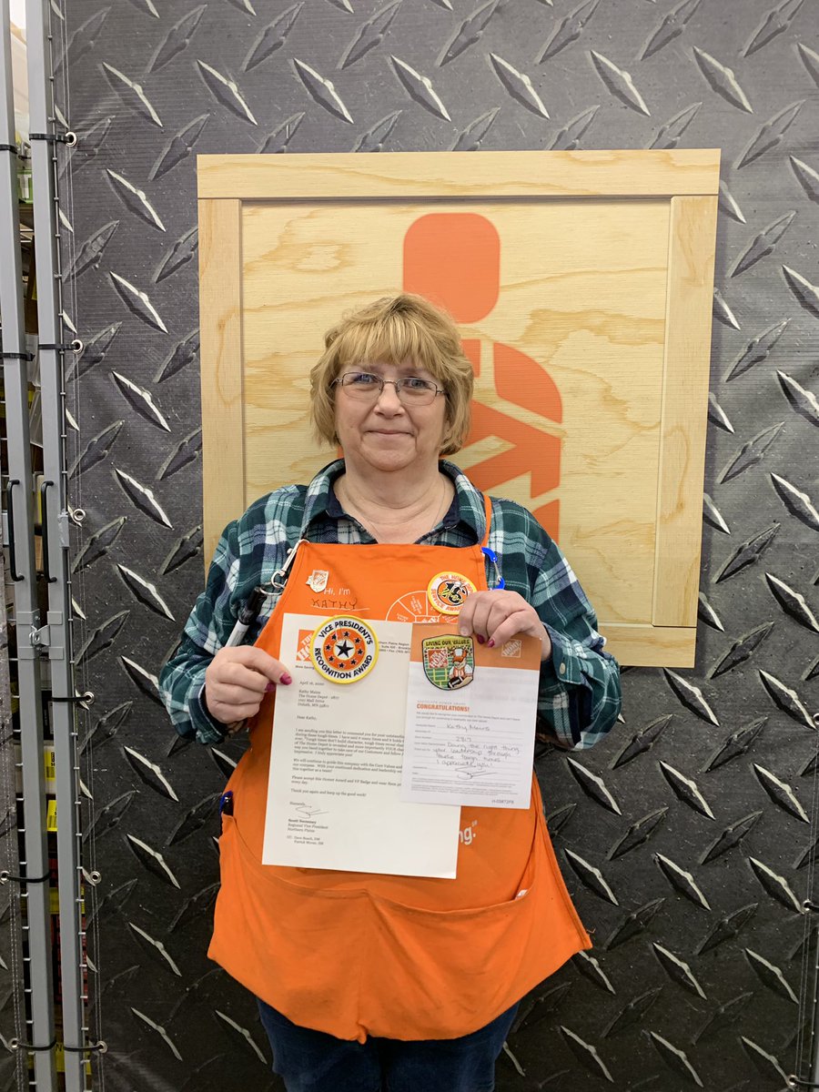 Being able to recognize these 3 incredible associates with an RVP Award is a great way to start a Monday!  Tom, Kathy and Deb-Thanks for your hard work and dedication to our customers and associates! #DULUTH  #THD2817 <a href="/CampSweenScott/">Scott Sweeney</a> <a href="/Dave_M_Busch/">Dave Busch</a> <a href="/rymoflan/">Ryan Flanagan</a>