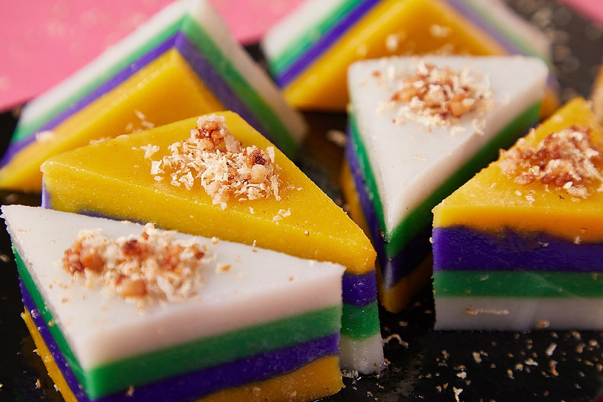 cess728BABY's tweet photo. Jongup as Sapin Sapin (Filipino Dessert) 😍💕😂

ps. pls dont get mad at me, i just find it cute uwu 😂😅💕😍💕 https://t.co/TDJ97SCEVs