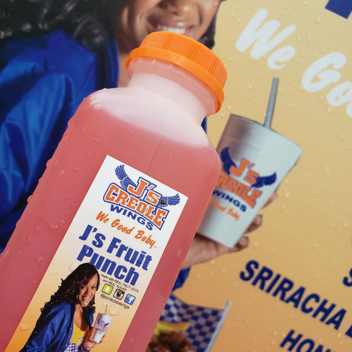 omarLduncan's tweet photo. J's Fruit Punch @ J's Creole Wings ADD with a 8pc Combo Creole Rub or ANY FLAVOR #wegoodbaby GRAB-N-GO place your order online www,https://t.co/c8HENag6aO 1700 N. Claiborne 504-309-9444 UBER EATS #hellyesweopen , #nolaeat https://t.co/BZ8t02g4KY
