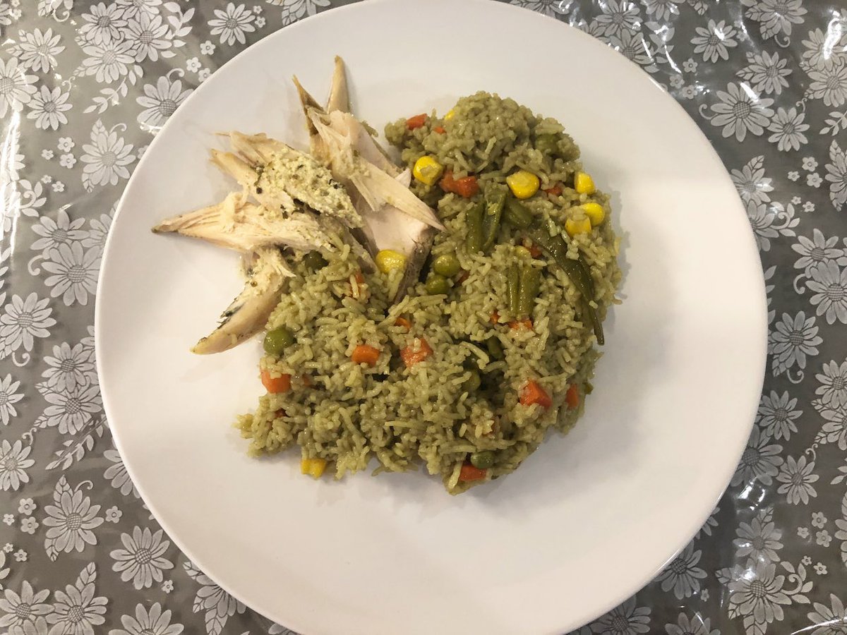 JojoSekri's tweet photo. JojoCookingMagic Homemade Mandi chicken and Mandi rice
JojoCookingMagic Recipe
#homemademandichicken #homemademandirice #mandirice #mandichicken #kampungayam #halal #vegetables #naturalingredients #nopreservatives #nofoodcoloring #homemade #nomsg #halalfood #soulfood https://t.co/th1dwPkORA