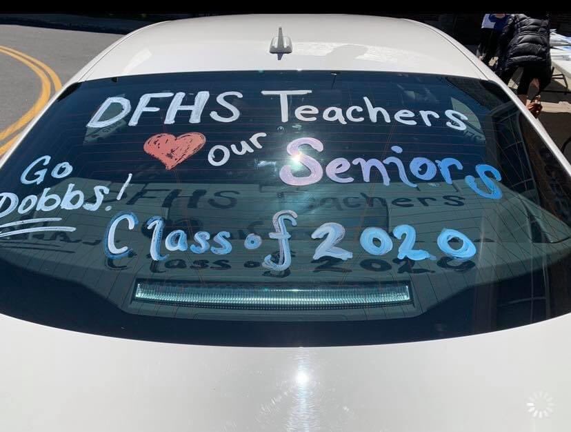 Here’s to our amazing 2020 DFHS Seniors with ❤️ from your Dobbs PTSA!!!