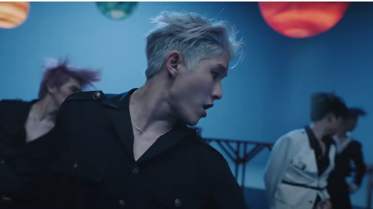 ChaPibi's tweet photo. Hi love. @offclASTRO https://t.co/CicVLkRebp
