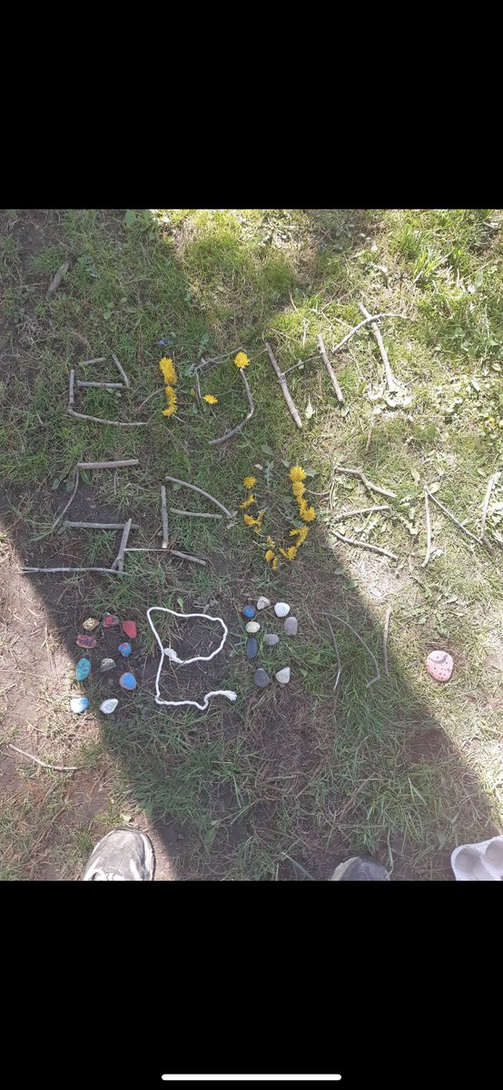 ripleytvdsb's tweet photo. Love this work submitted by a student! Nature and Sight Words👍 #LOCKES #lockespride #sightwords https://t.co/JD4cYJLdOR