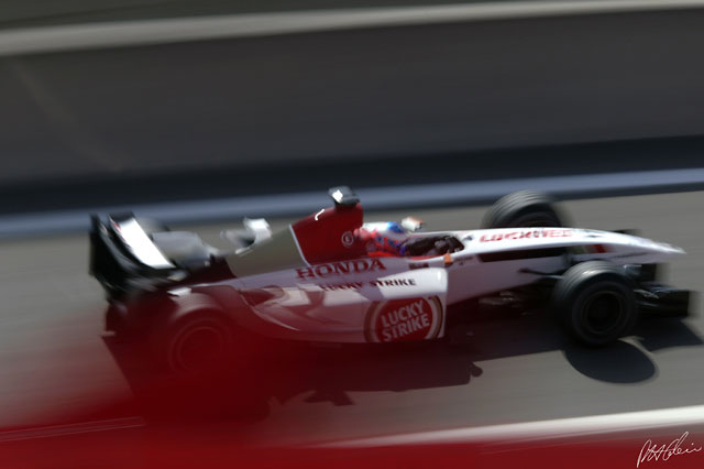 Jenson Button in his BAR 005 - Honda RA003E V10 in Barcelona. 2003 Spanish GP (Photo: Paul-Henri Cahier @F1Photo)