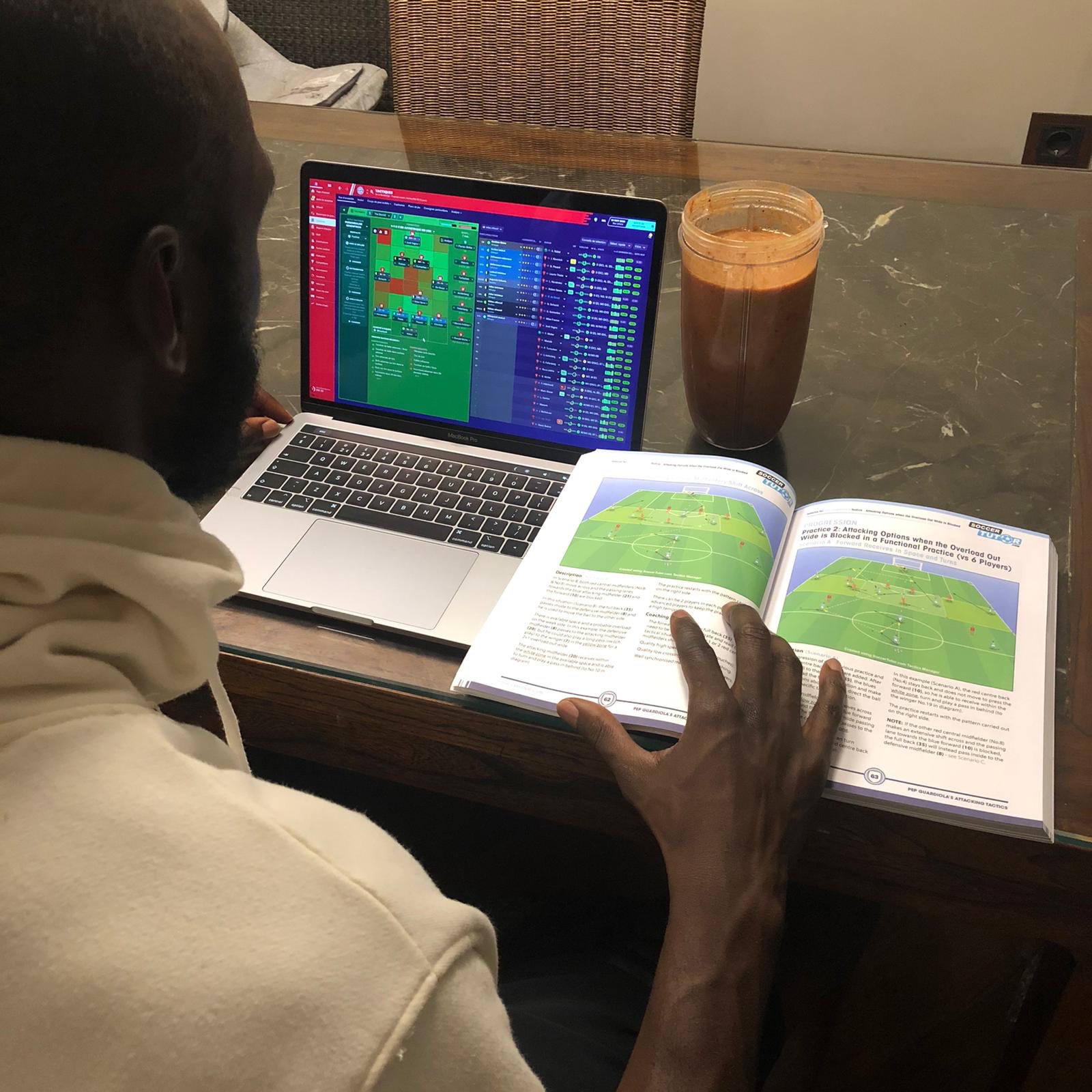 EXM-ImPXQAIHBxz?format=jpg&name=large