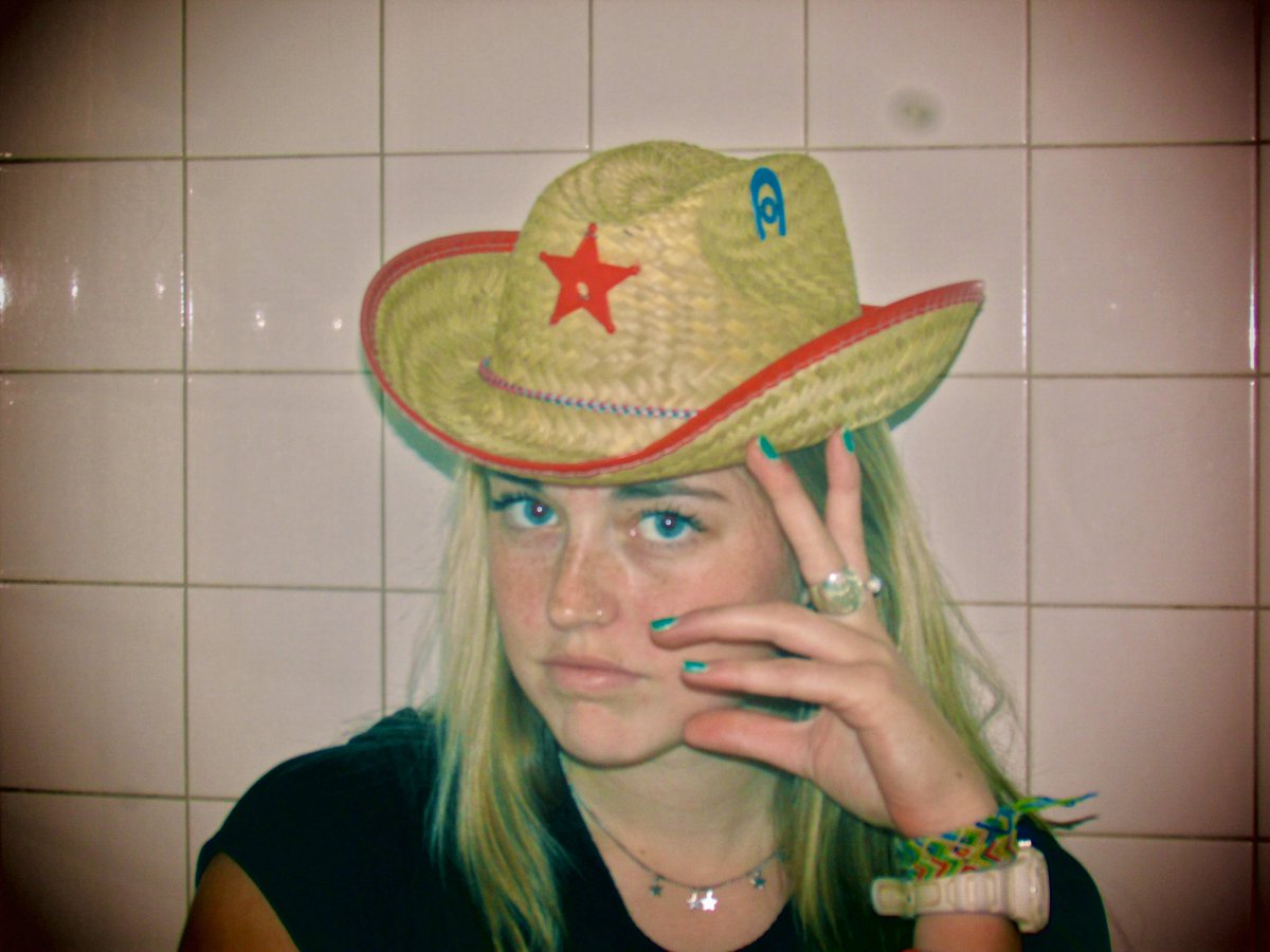 HardinNonie's tweet photo. howdy ! https://t.co/6XA65TF3c3