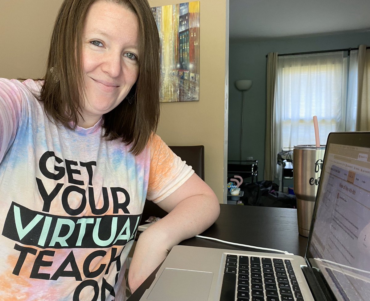 primarilypnguin's tweet photo. Week 8 of quarantine and week 5 of elearning! Getting my virtual teach on! @MeadeHgtsAACPS #getyourteachon #AACPSAwesome #TeacherAppreciationWeek2020 https://t.co/nHo8wUSynb