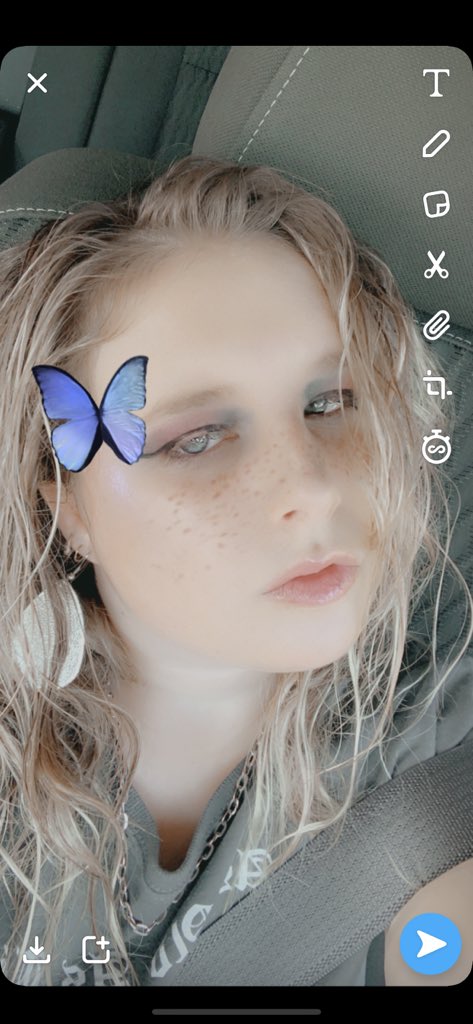 bailey88393062's tweet image. #snapchatfilters2020 #feelinglikeme #feelinglikebutterflies  #feelinglikeangry #feelinglikefire #feelinglikeflowers #strawberries #feelinglikehearts #feelingliketiedyecolors