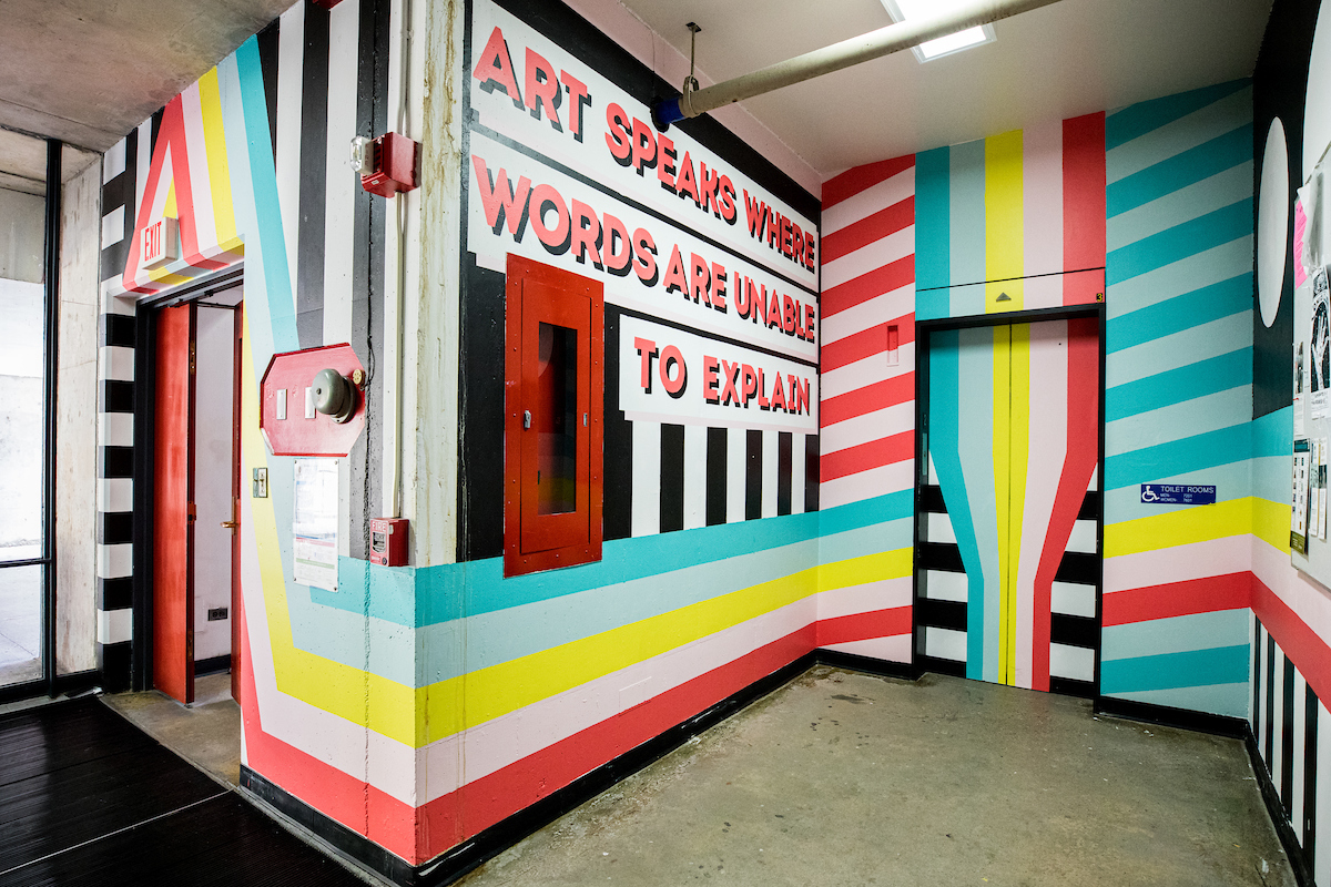uwmadisonarts's tweet photo. Are you curious about what an art studio on campus looks like? Take a 720 degree virtual tour of the @UW_ARTdept’s spaces in the Art Lofts and Humanities building!
https://t.co/avrUUtte0k
#artsatUW #studythearts #degreespotlight https://t.co/m3byhd5GOB