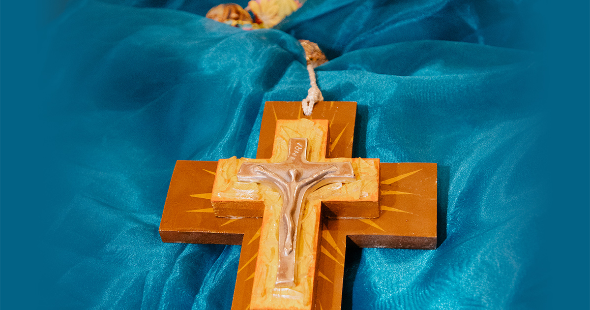KofC's tweet photo. Here are FIVE reasons you should pray the rosary: https://t.co/RTUox830uZ https://t.co/8vnggcbtiv