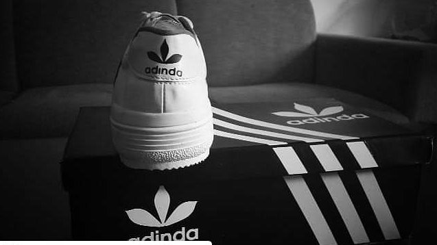ishal_key's tweet photo. #Sepatuadindayanggambarnyadaunsingkongtiga #sepatuAdinda no abal Abal no bokis bokis no bocor bocor 😁 https://t.co/pw2D2r7zLa