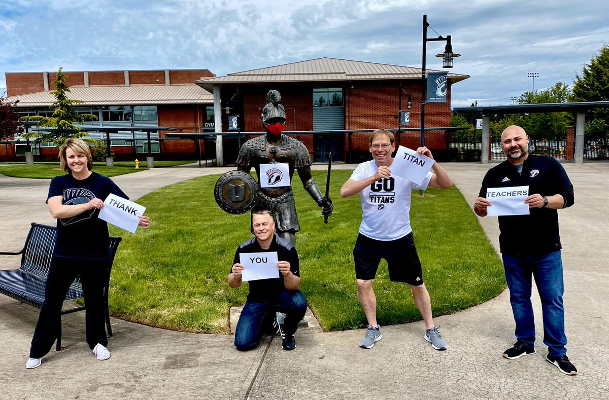 WeRUnion's tweet photo. Titan Teachers!  Happy #TeacherAppreciationWeek - we are so thankful for all that you do!!! https://t.co/Uju21YwWK8