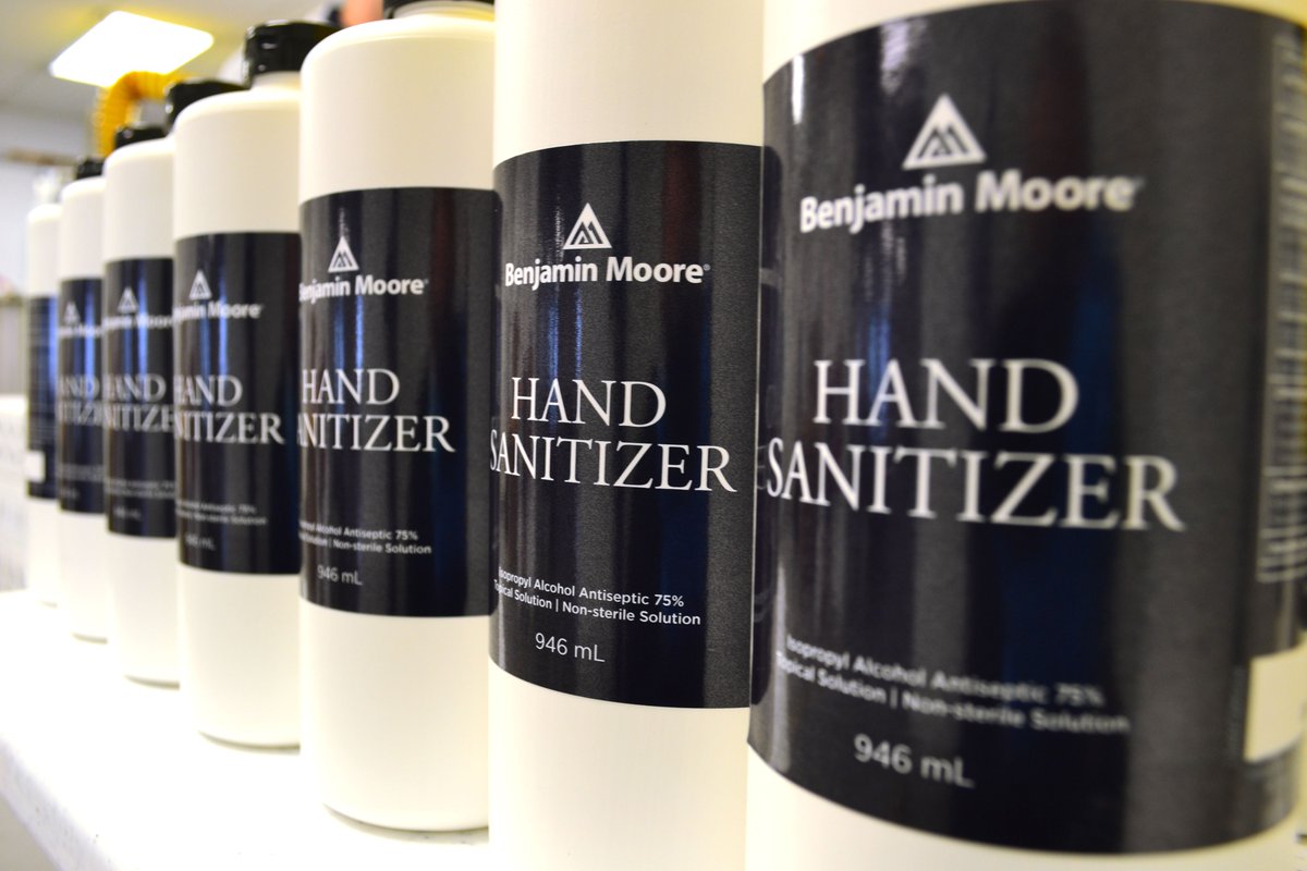 Benjamin_Moore's tweet photo. We are proud to be headquartered in the Garden State! Leveraging our Newark manufacturing facility, we produced and donated hand sanitizer for medical professionals in hospitals and healthcare facilities throughout #NewJersey. #BenjaminMoore #GivingMoore #MooreProud https://t.co/K5BXZhUyw5