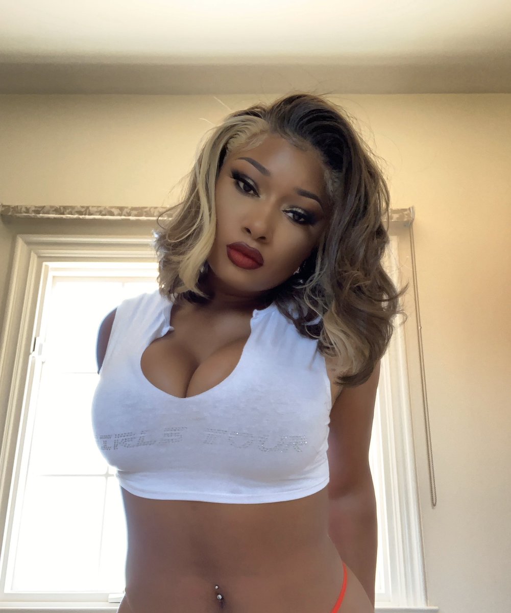 theestallion's tweet photo. If you don’t jump to put jeans on baby you don’t feel my pain 😛 #SavageRemix https://t.co/yIDOsGuVVn