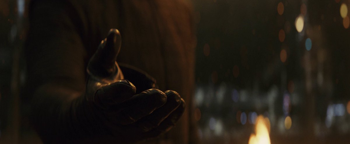 #6 A great amount of emphasis is placed on Rey rejecting Kylo's "hand" in THE LAST JEDI. It comes back in RISE as he continues to try and win Rey over, in extremely similar framing, only now his left hand, and a colder tone. Their intimacy & closeness from TLJ has waned here.