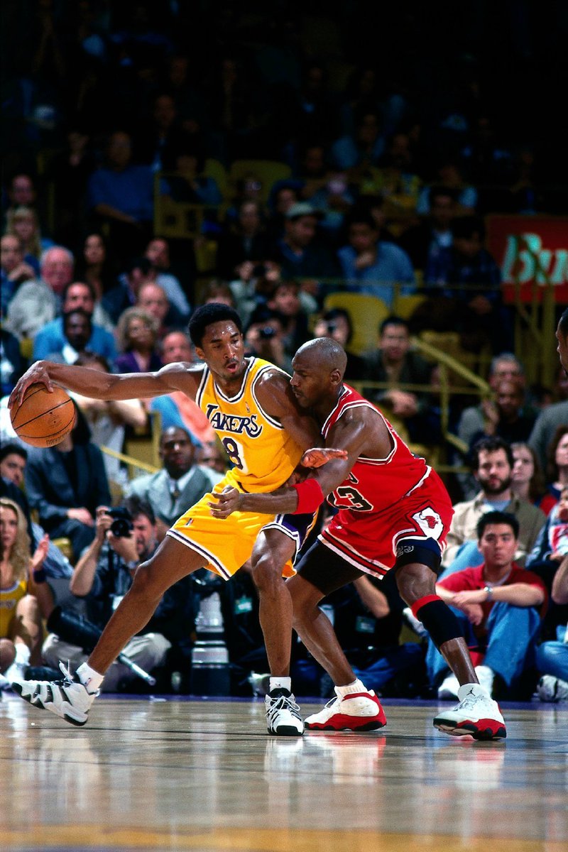 allo_he's tweet photo. 🐍 x 🐐
#TheLastDance #MichaelJordan #MJ23 #Jordan #Chicagobulls #NBA #Kobe #blackmamba #konebryant https://t.co/ylbuRPRSde