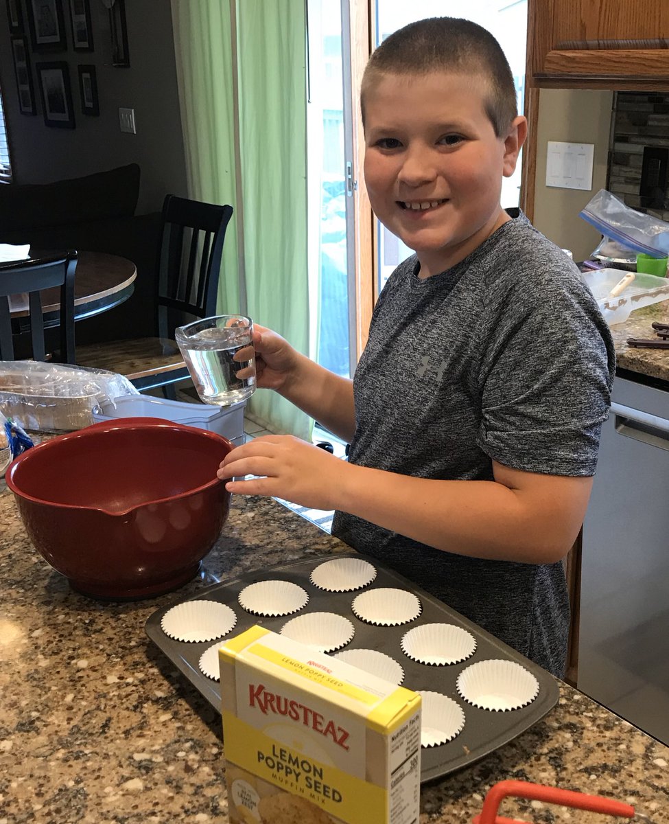 jessrichter_cpa's tweet photo. My “coworker” has taken up cooking while we are in #wfh mode. Cinnamon rolls, crescent rolls, pasta, homemade pizza and today he made muffins. The other “coworker” is enjoying being the taste tester #homeschool #BKDRemote https://t.co/KGEjb0De0H