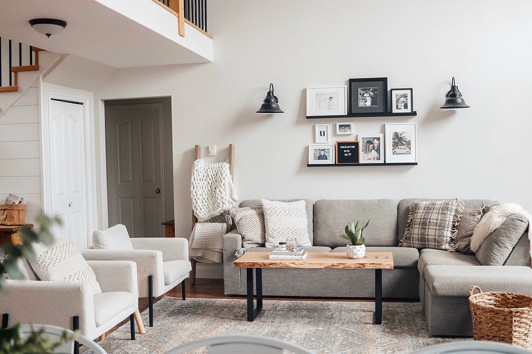 theurbanport's tweet photo. Cozy, comfortable and beautiful home 🏘️ by @karinuliving
Share your 💭
Follow Us 👇
#theurbanport
.
.
.
#sodomino #scandistyle #neutraldecor #moderninterior #styleithappy #simplystyleyourspace #homewithrue #decorcrushing #smpliving #interior4you #modernfarmhouse #interiorboom https://t.co/TCYUgfJdj5